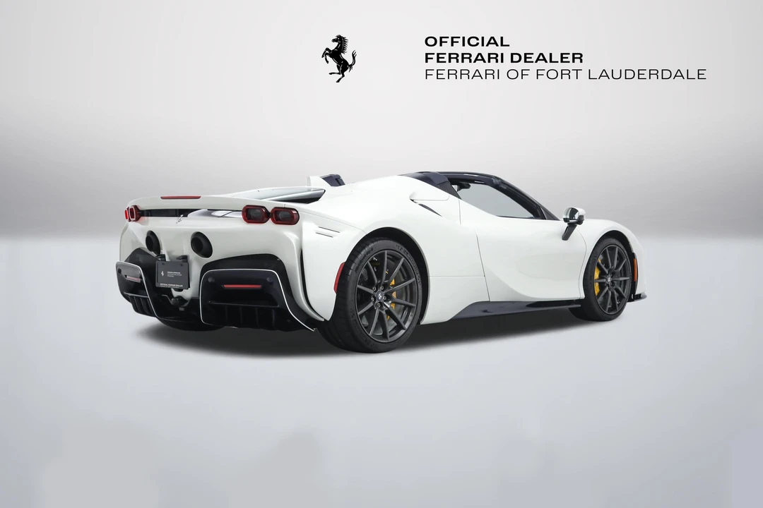 2022 Ferrari SF90 Spider - Image 3 of 31