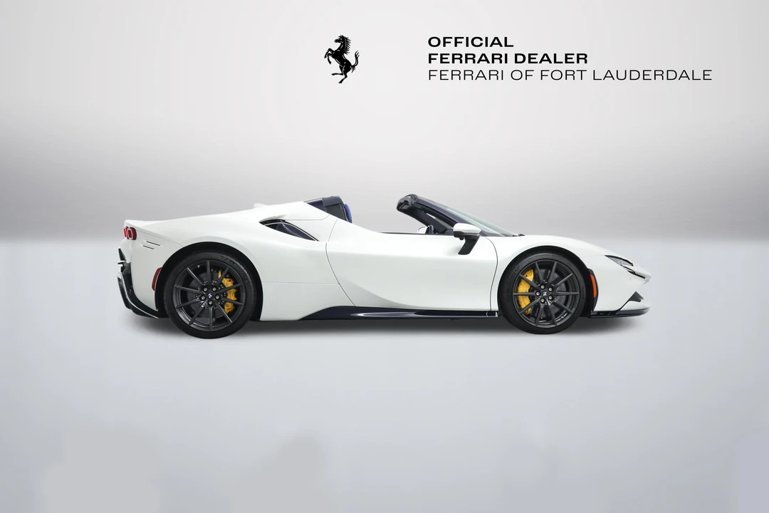 2022 Ferrari SF90 Spider - Image 10 of 31