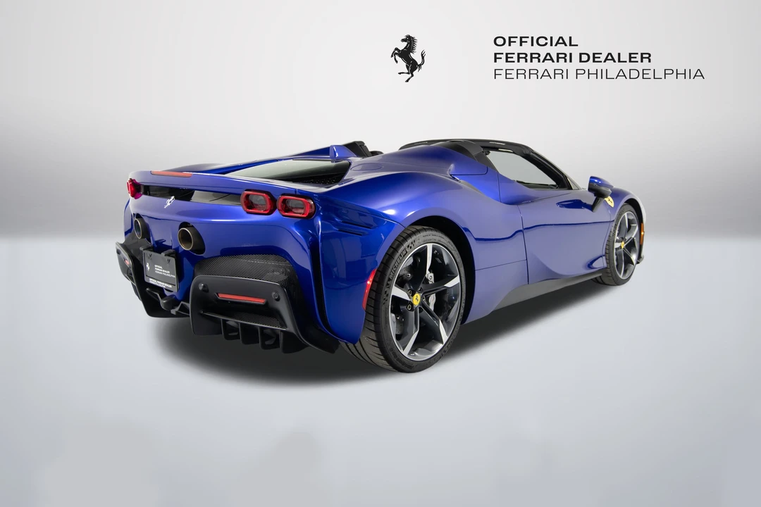 2022 Ferrari SF90 Spider - Image 8 of 31