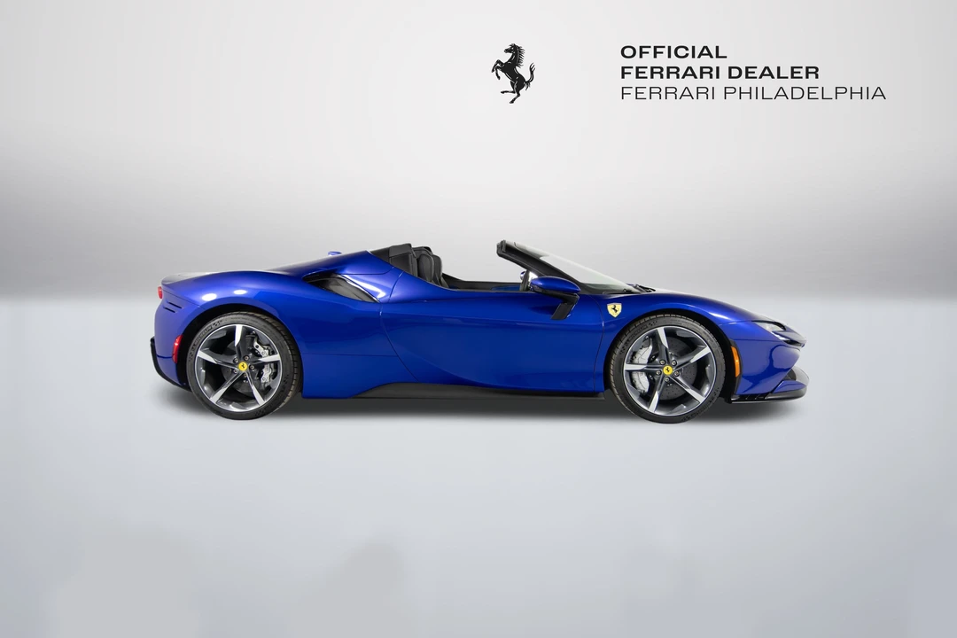 2022 Ferrari SF90 Spider - Image 28 of 31