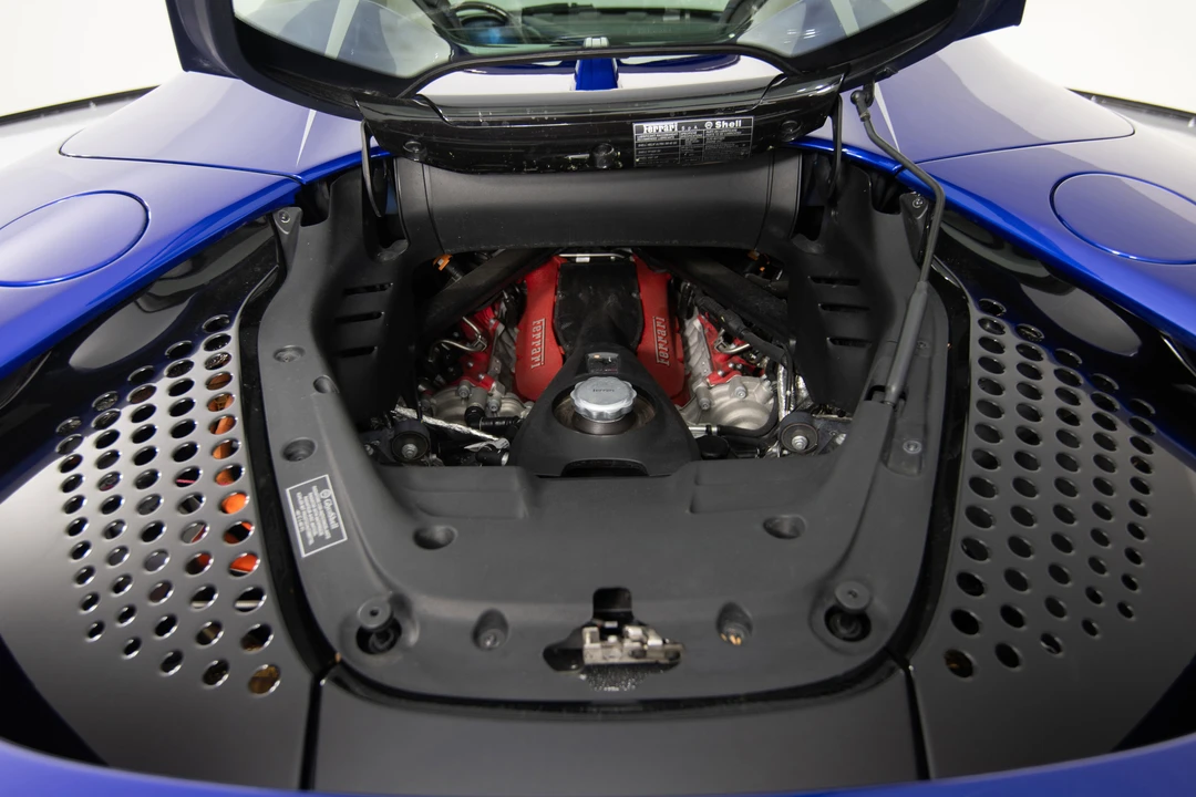 2022 Ferrari SF90 Spider - Image 18 of 31