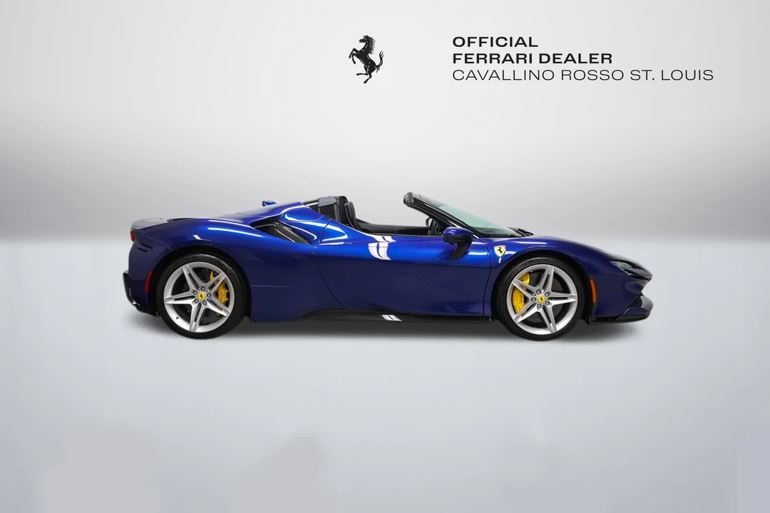 2022 Ferrari SF90 Spider - Image 4 of 31