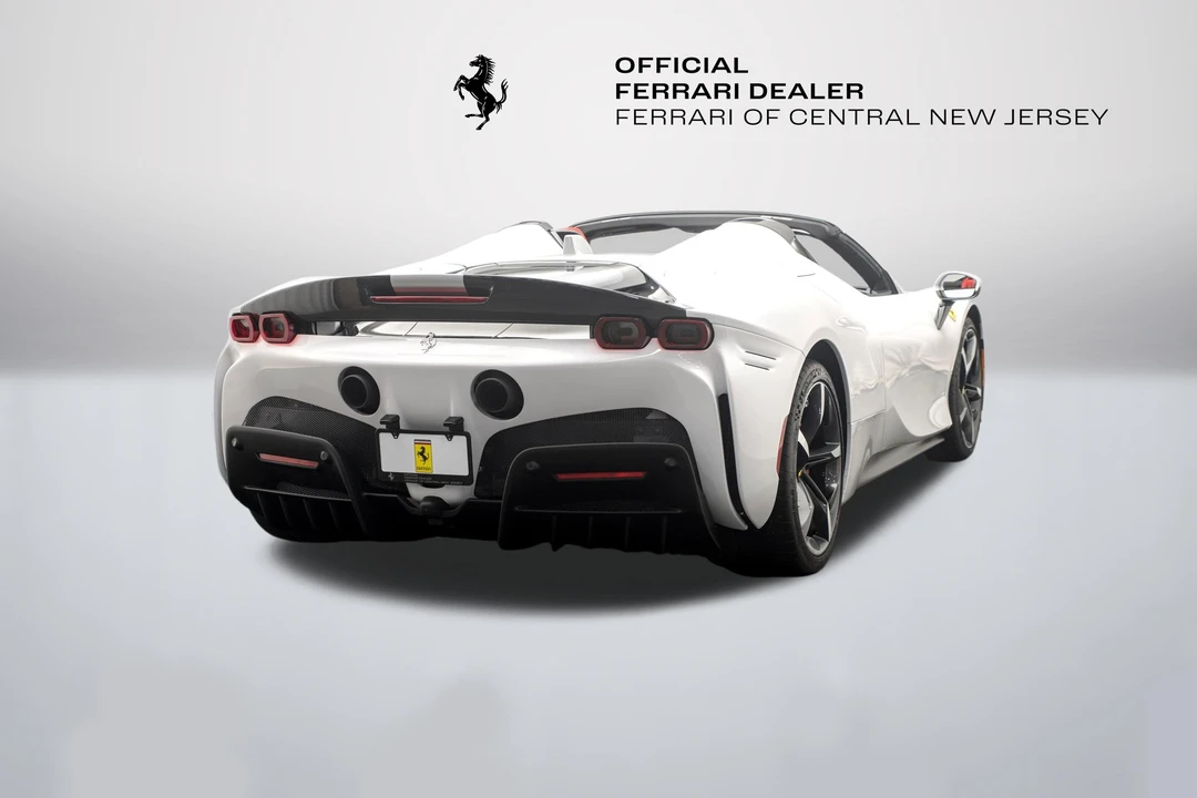 2022 Ferrari SF90 Spider - Image 3 of 31