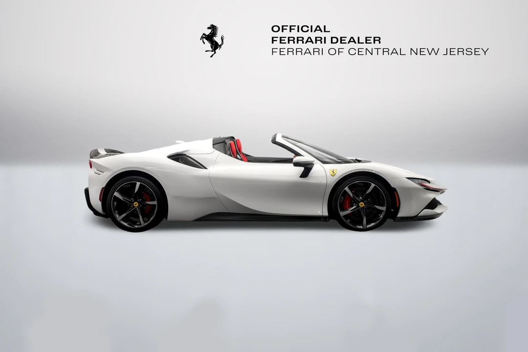 2022 Ferrari SF90 Spider - Image 2 of 31