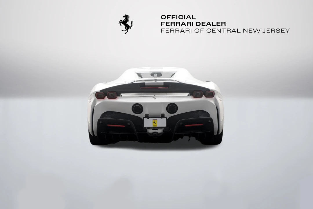 2022 Ferrari SF90 Spider - Image 13 of 31