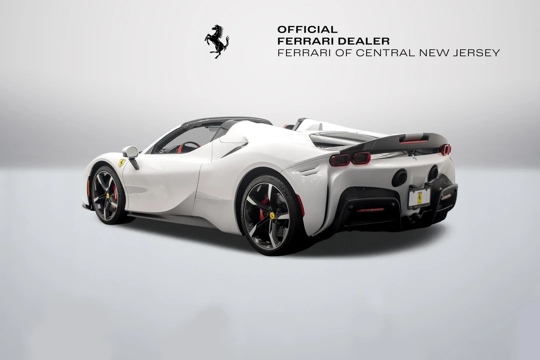 2022 Ferrari SF90 Spider - Image 5 of 31