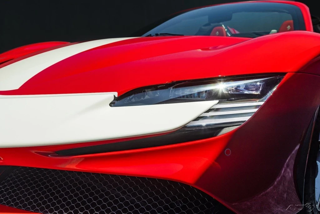 2022 Ferrari SF90 Spider - Image 11 of 21