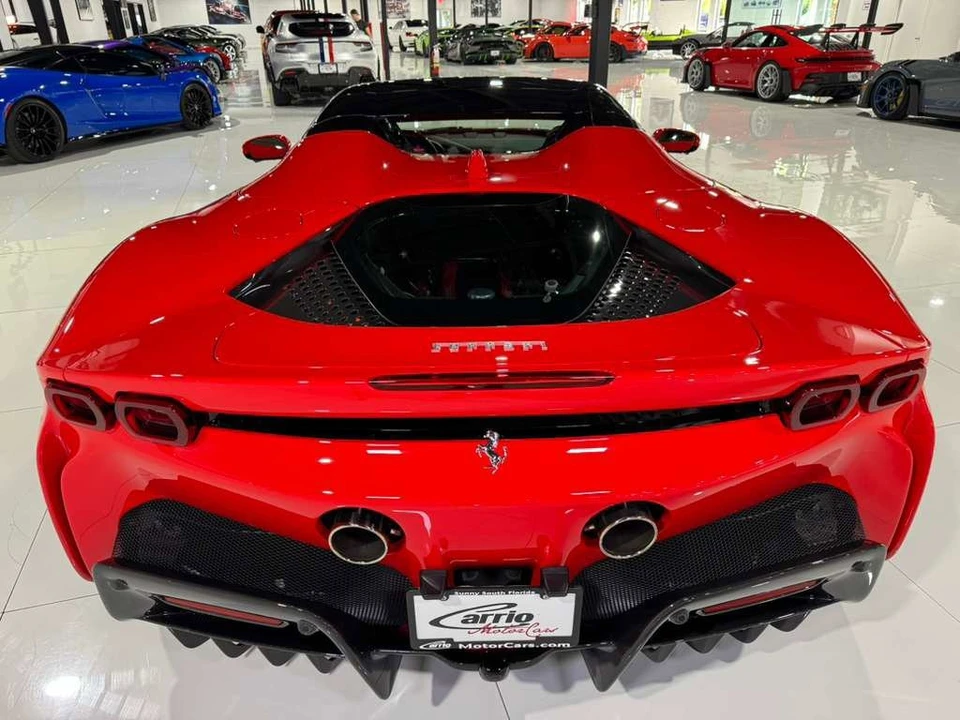 2022 Ferrari SF90 Spider - Image 14 of 31
