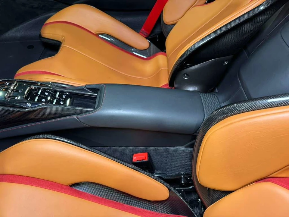 2022 Ferrari SF90 Spider - Image 30 of 31
