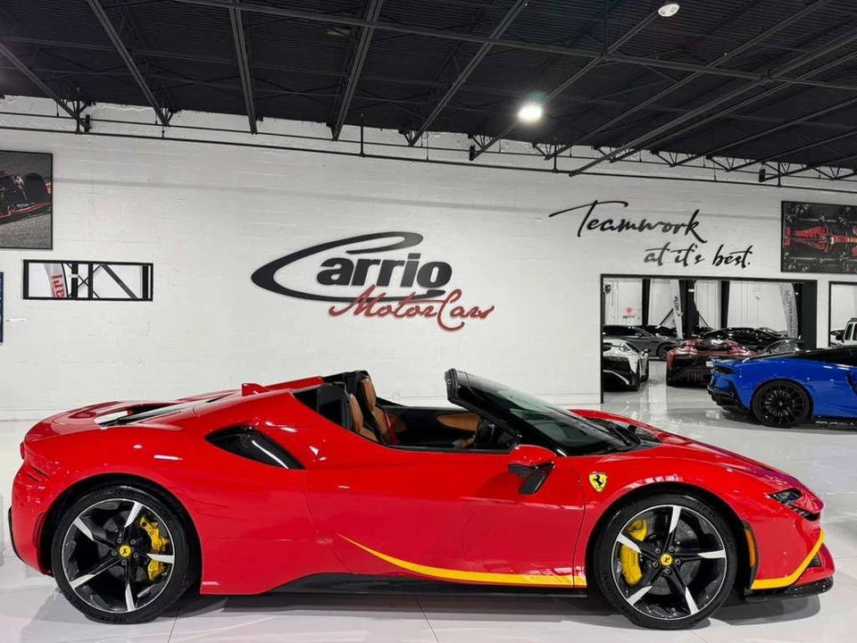2022 Ferrari SF90 Spider - Image 8 of 12