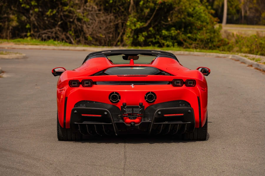 2022 Ferrari SF90 Spider - Image 5 of 31
