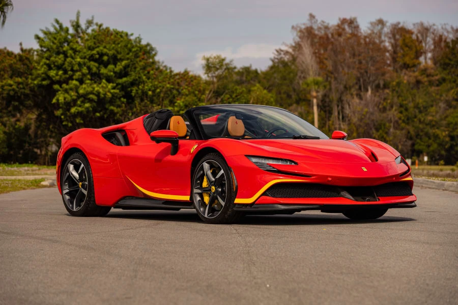 2022 Ferrari SF90 Spider - Image 6 of 31