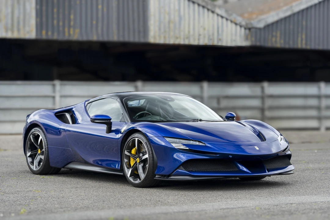 2022 Ferrari SF90 Spider - Image 3 of 31