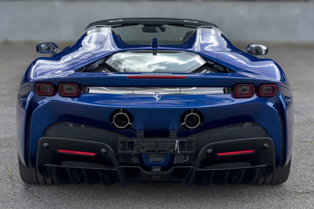 2022 Ferrari SF90 Spider - Image 6 of 31