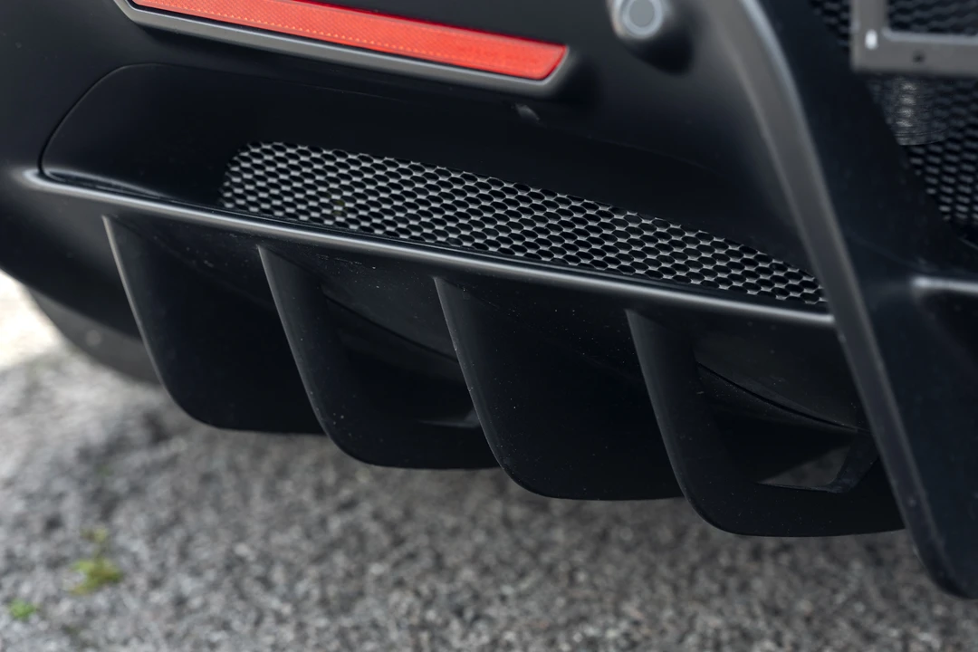 2022 Ferrari SF90 Spider - Image 26 of 31
