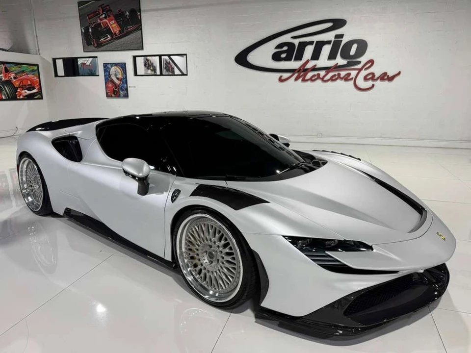 2022 Ferrari SF90 Spider - Image 9 of 12