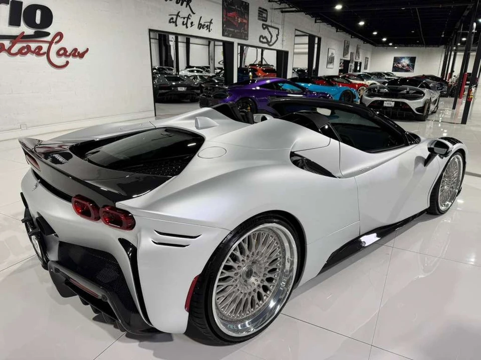 2022 Ferrari SF90 Spider - Image 7 of 12