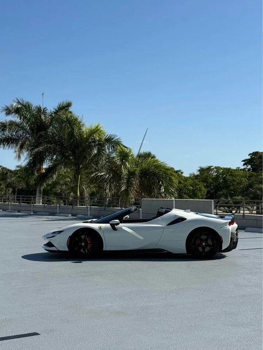 2022 Ferrari SF90 Spider - Image 9 of 10