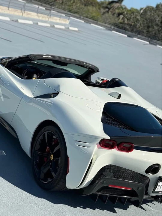 2022 Ferrari SF90 Spider - Image 6 of 10