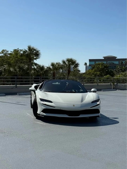 2022 Ferrari SF90 Spider - Image 7 of 10