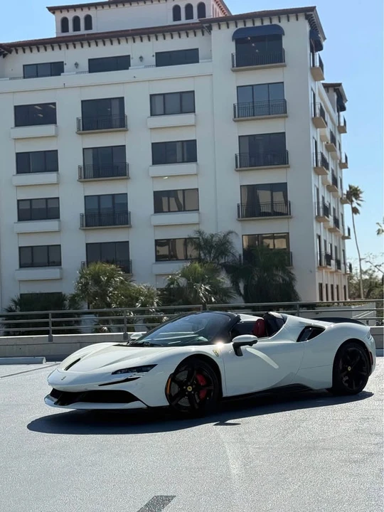 2022 Ferrari SF90 Spider - Image 8 of 10