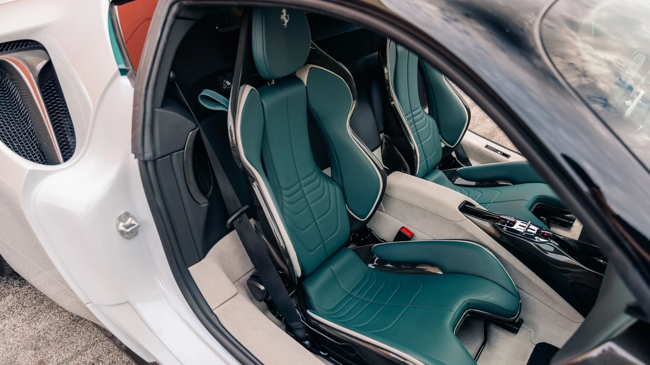 2022 Ferrari SF90 Stradale - Image 11 of 31