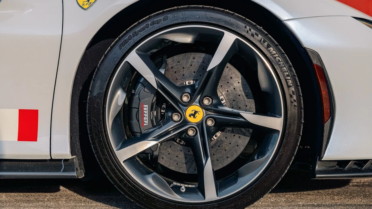 2022 Ferrari SF90 Stradale - Image 13 of 31