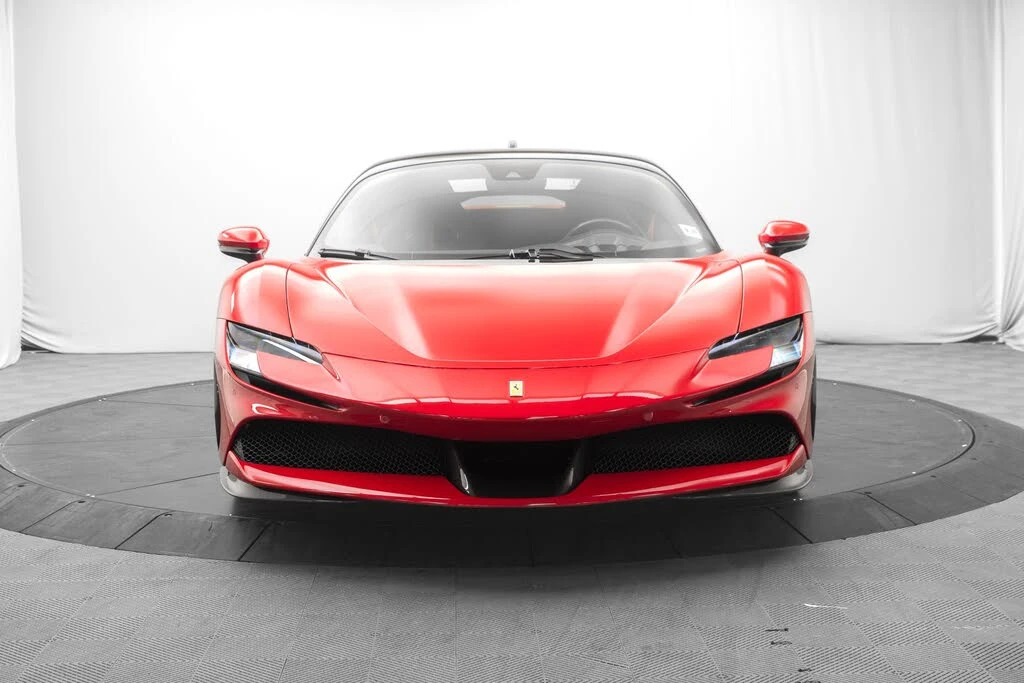 2022 Ferrari SF90 Stradale - Image 8 of 31