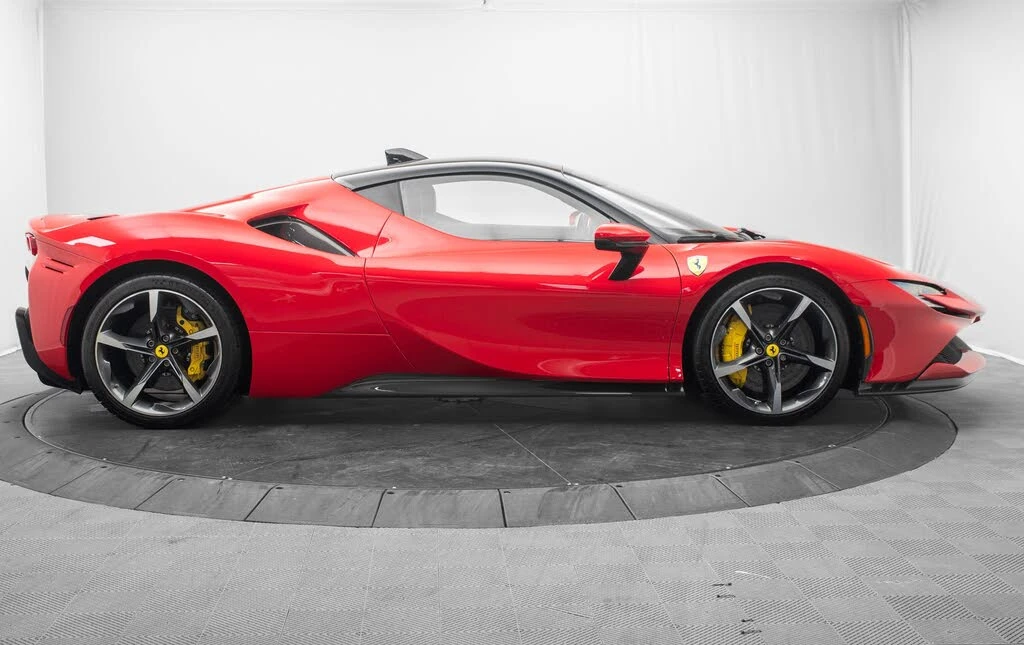 2022 Ferrari SF90 Stradale - Image 2 of 31