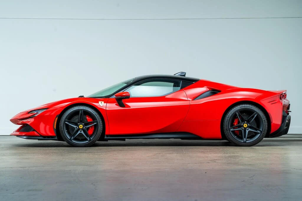 2022 Ferrari SF90 Stradale - Image 5 of 31
