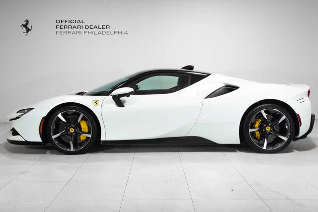2022 Ferrari SF90 Stradale - Image 4 of 20