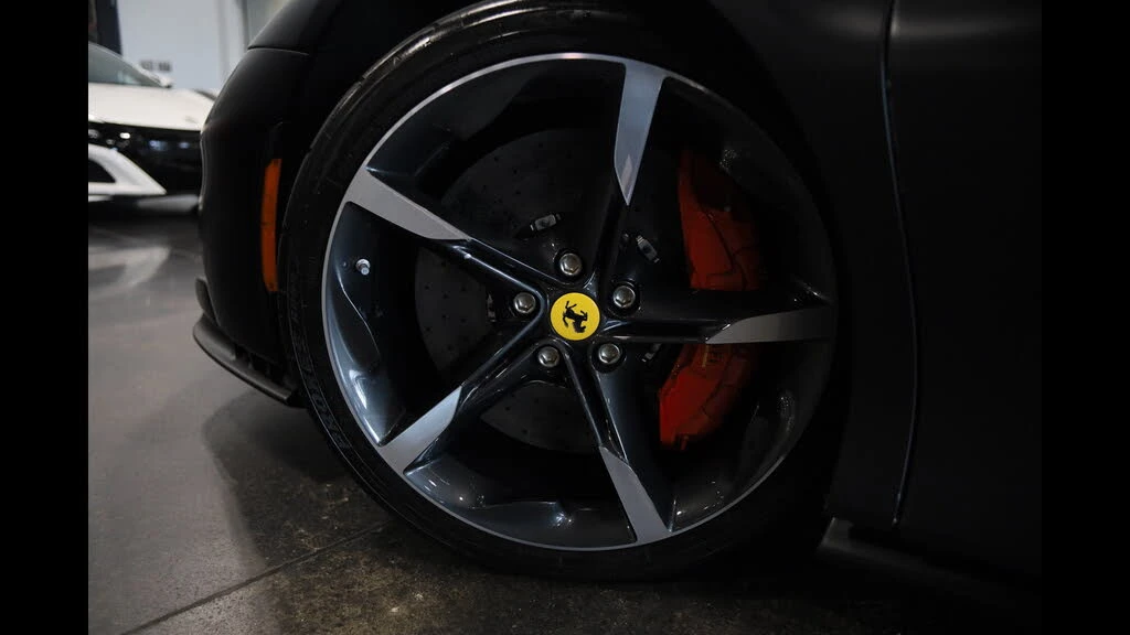 2022 Ferrari SF90 Stradale - Image 12 of 31