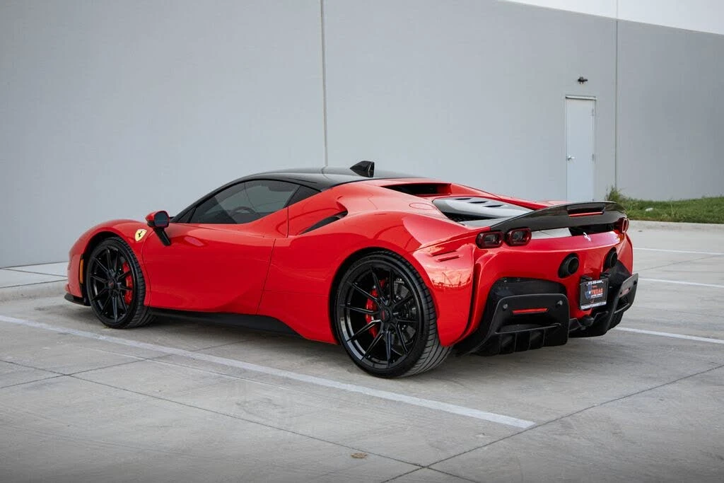 2022 Ferrari SF90 Stradale - Image 12 of 31