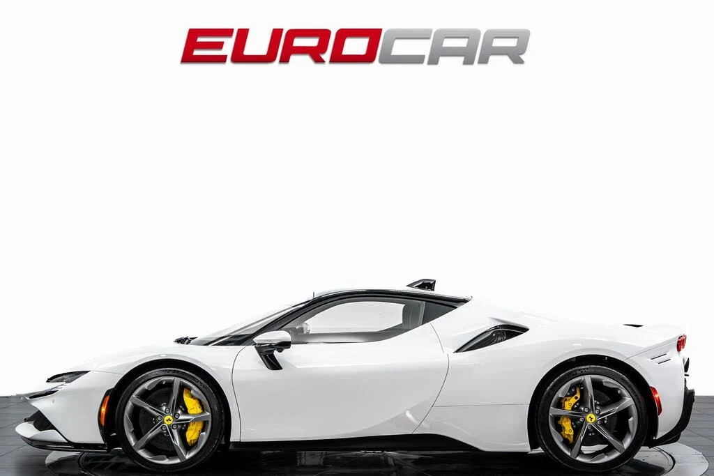 2022 Ferrari SF90 Stradale - Image 2 of 31