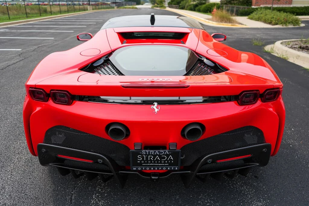 2022 Ferrari SF90 Stradale - Image 8 of 31