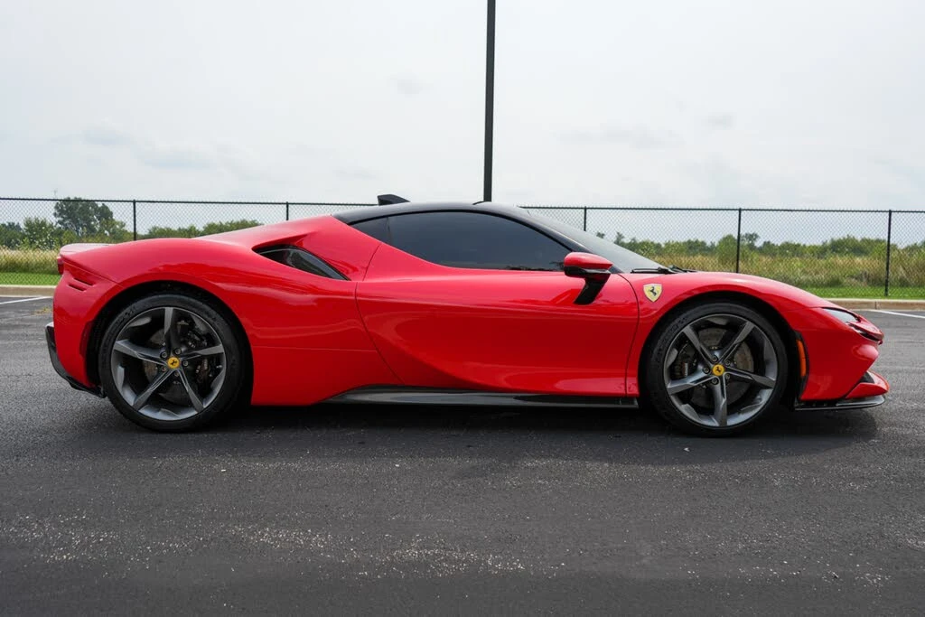 2022 Ferrari SF90 Stradale - Image 5 of 31