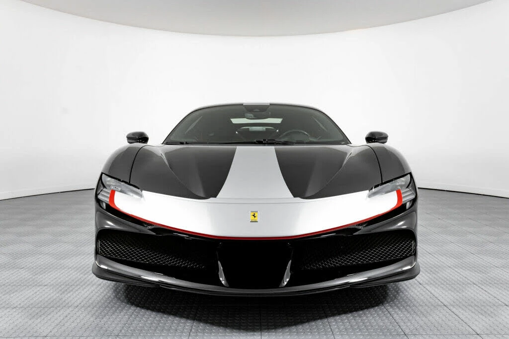 2022 Ferrari SF90 Stradale - Image 8 of 31