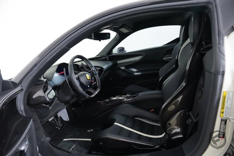 2022 Ferrari SF90 Stradale - Image 15 of 31