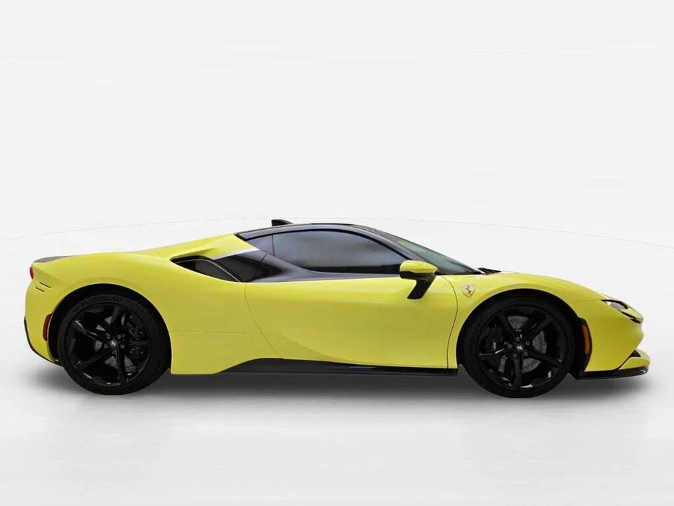 2022 Ferrari SF90 Stradale - Image 6 of 31