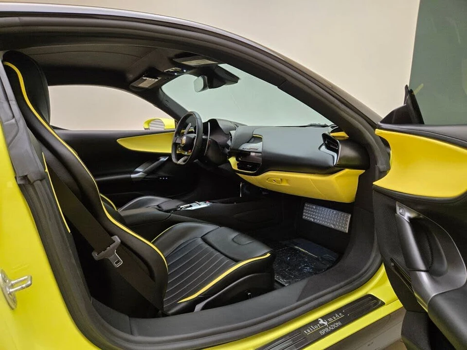 2022 Ferrari SF90 Stradale - Image 21 of 31