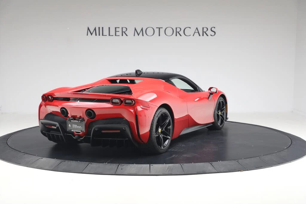 2022 Ferrari SF90 Stradale - Image 8 of 31