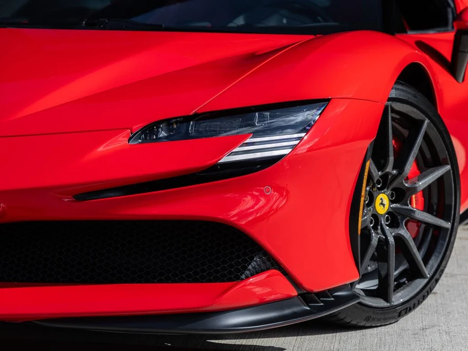 2022 Ferrari SF90 Stradale - Image 18 of 31