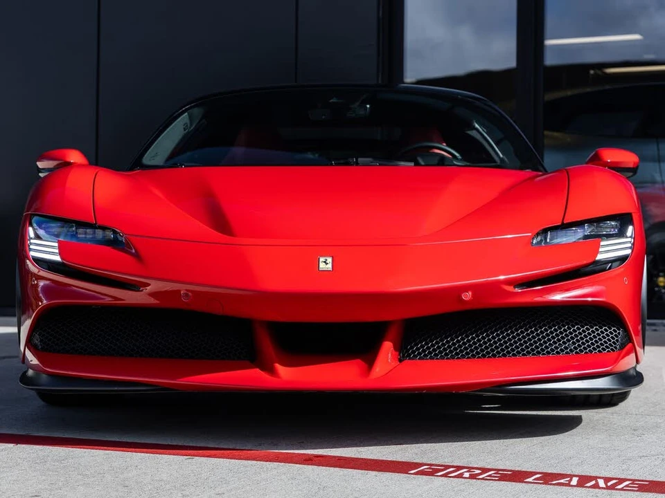 2022 Ferrari SF90 Stradale - Image 5 of 31