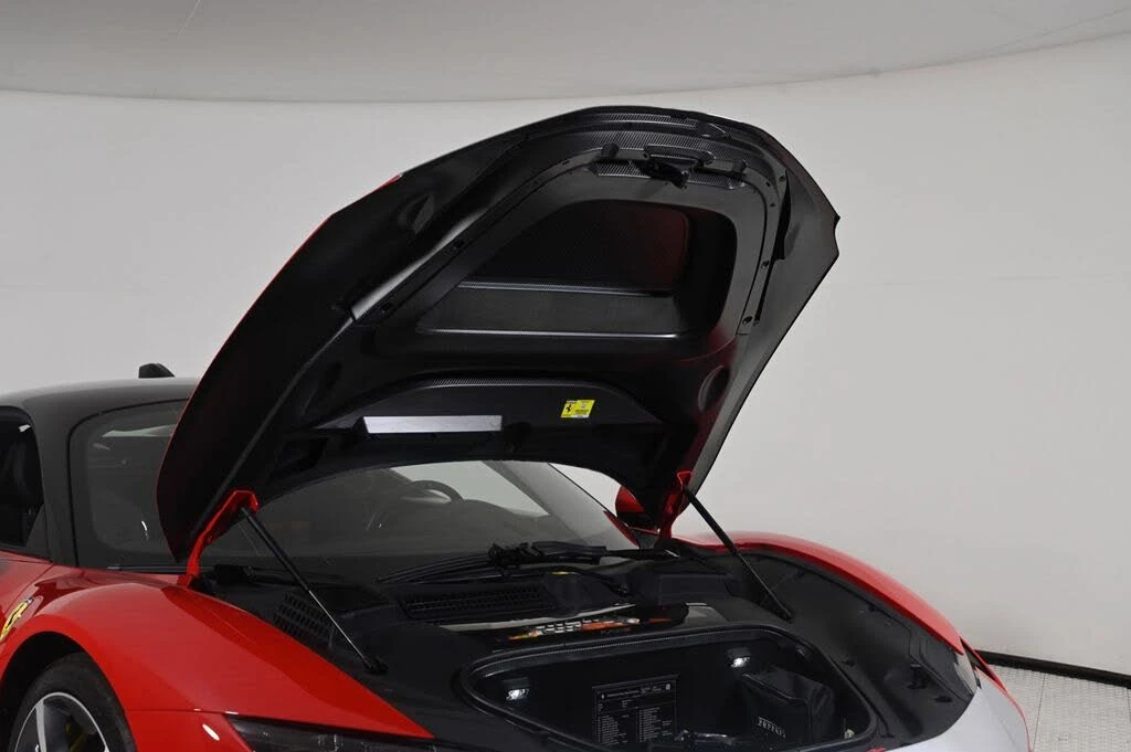2022 Ferrari SF90 Stradale - Image 27 of 31