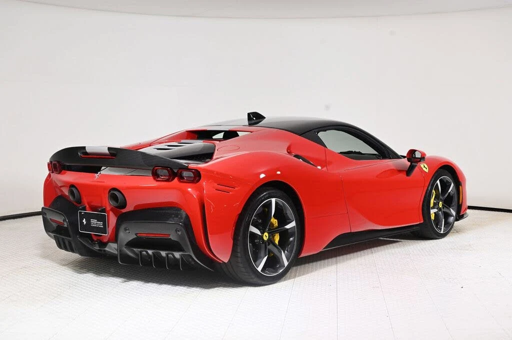 2022 Ferrari SF90 Stradale - Image 10 of 31