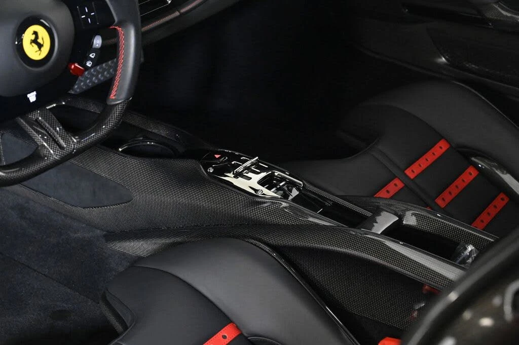 2022 Ferrari SF90 Stradale - Image 18 of 31