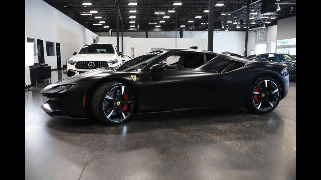 2022 Ferrari SF90 Stradale - Image 8 of 31