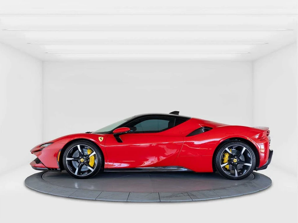 2022 Ferrari SF90 Stradale - Image 2 of 7