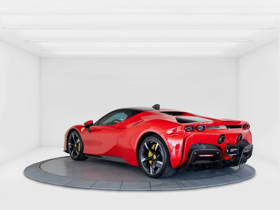 2022 Ferrari SF90 Stradale - Image 3 of 7