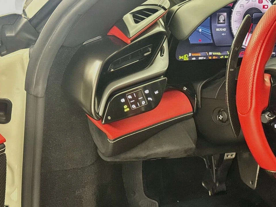 2022 Ferrari SF90 Stradale - Image 10 of 31